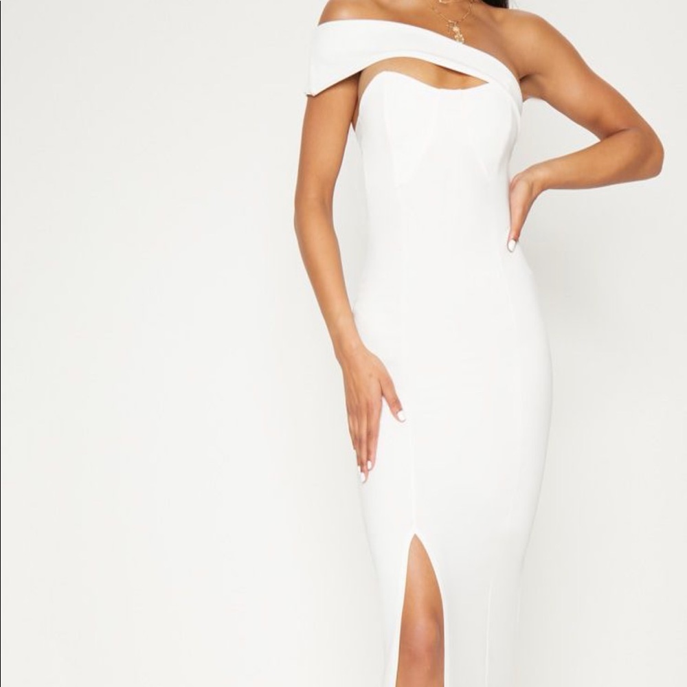 White Cross Strap Detail Maxi Dress